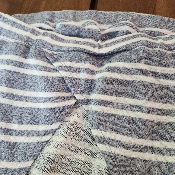 Striped Gray and White Romper with Lace Detail - Picture 4 of 6